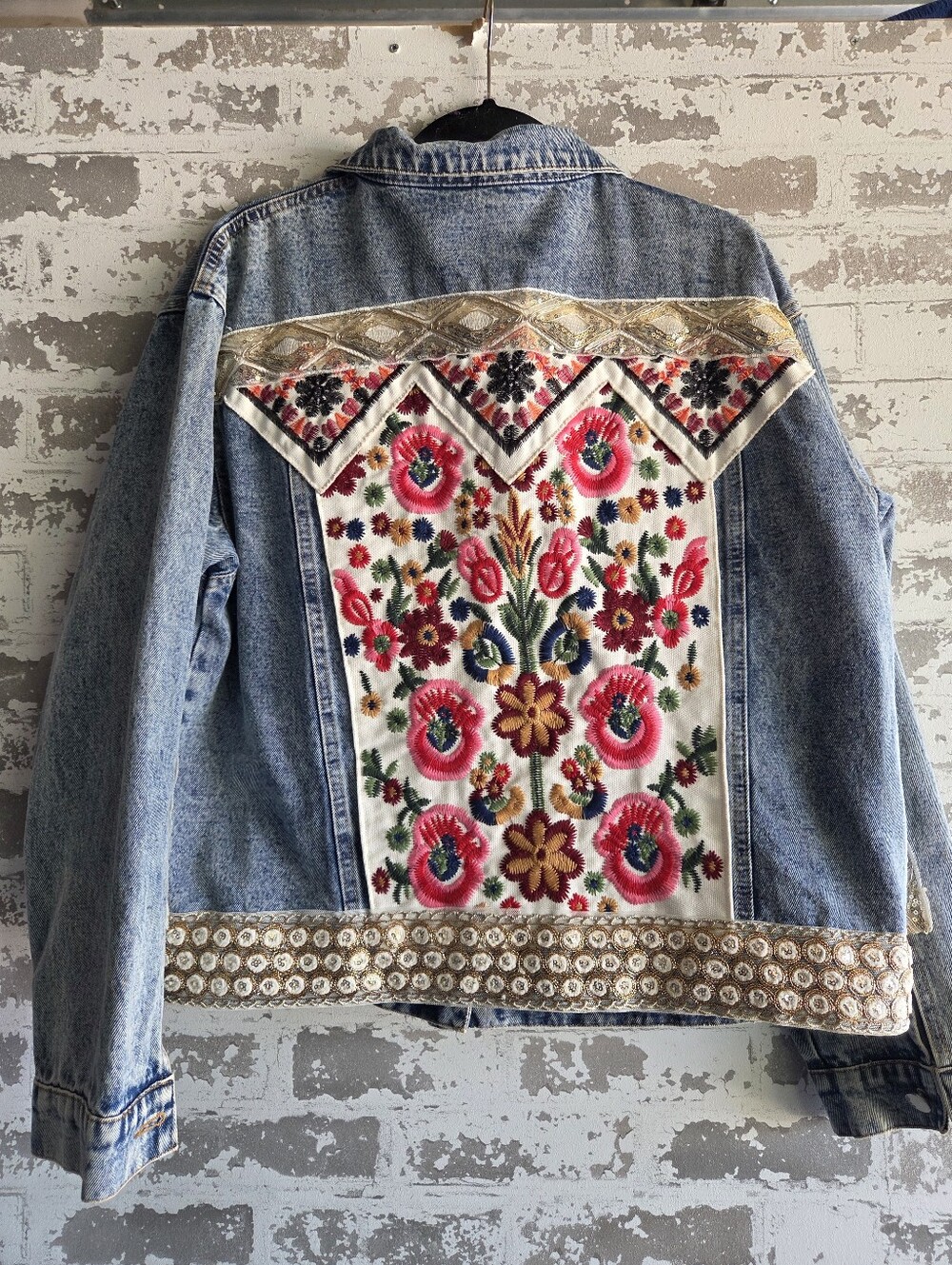 ​Boho Floral Embroidered Denim Jacket Gold Sequin Trim Statement Festival Medium
